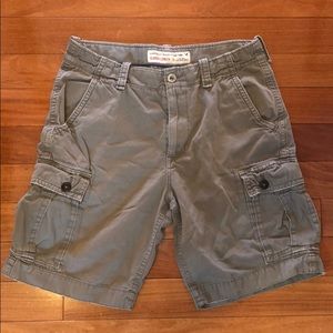 American eagle gray cargo shorts